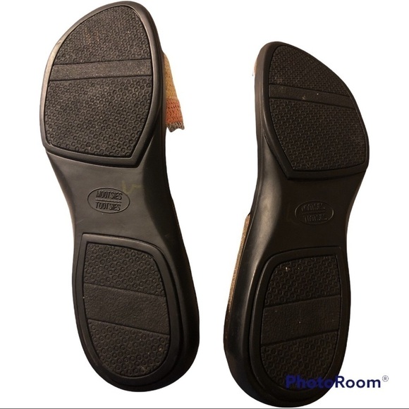 Mootsies Tootsies slides size 11M - Picture 4 of 4